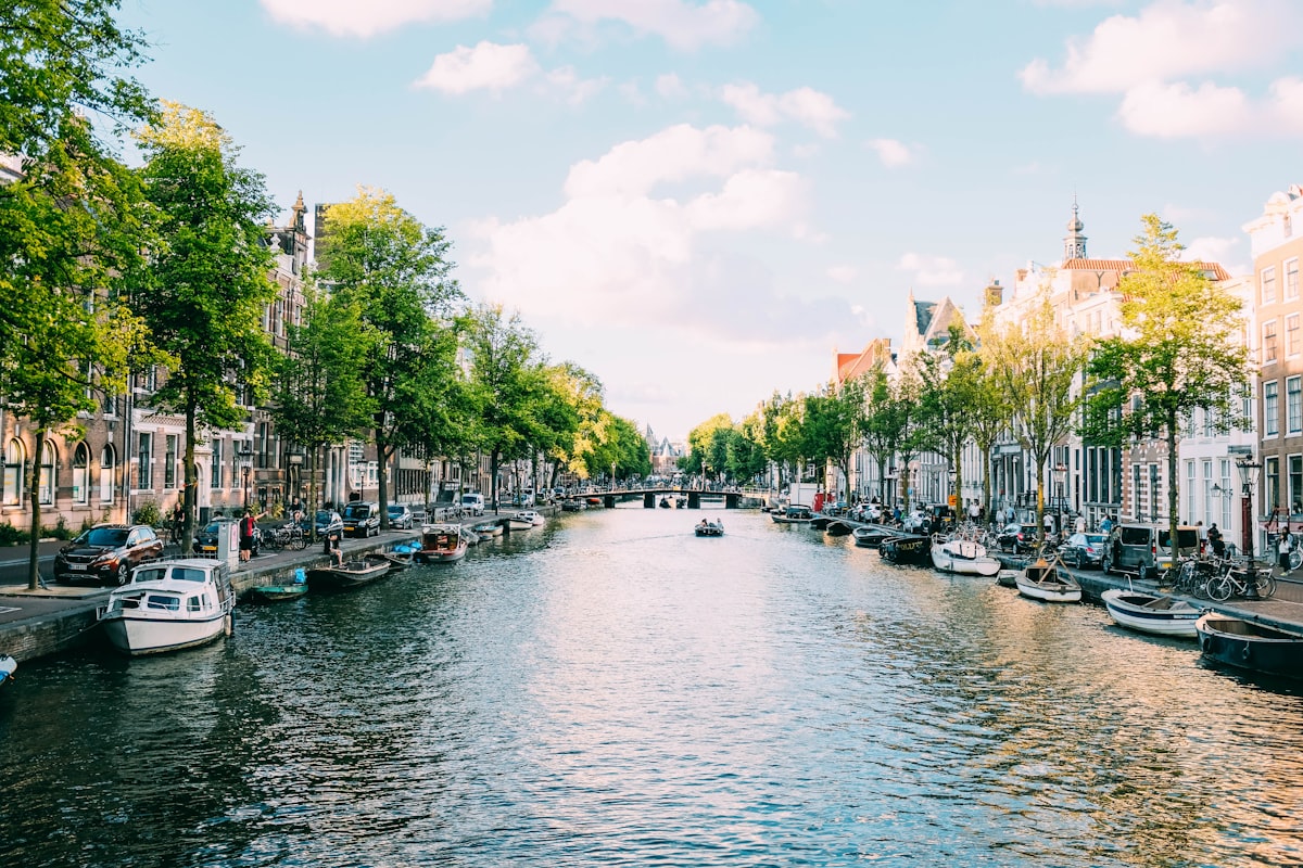 Amsterdam studietur - Kanaler og hollandske museer til skolerejser