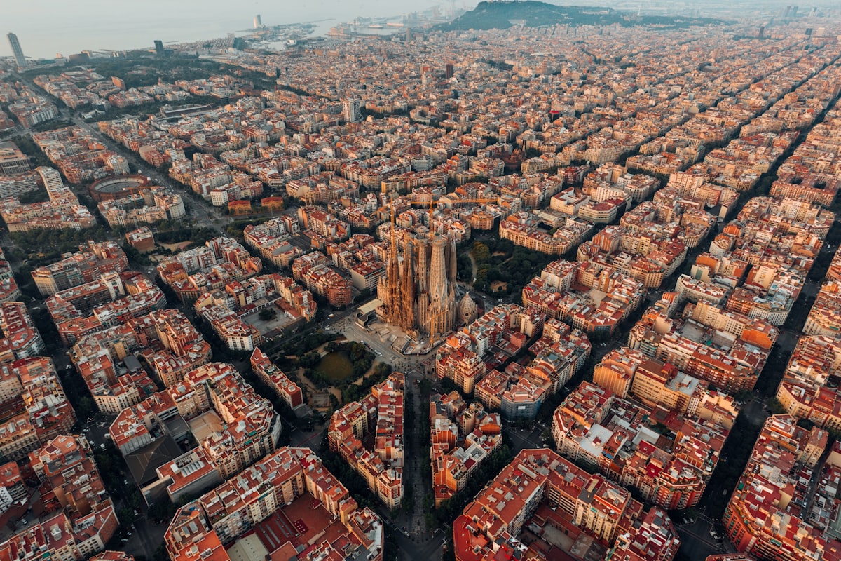 Elever på studietur i Barcelona ved Sagrada Família